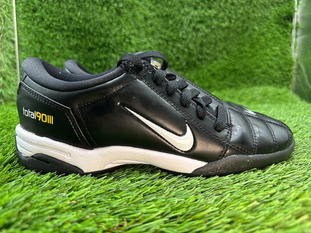 Nike Total 90 3 SP HJ9351-001 Athletic Sneaker Men's 4 Black Leather Soccer